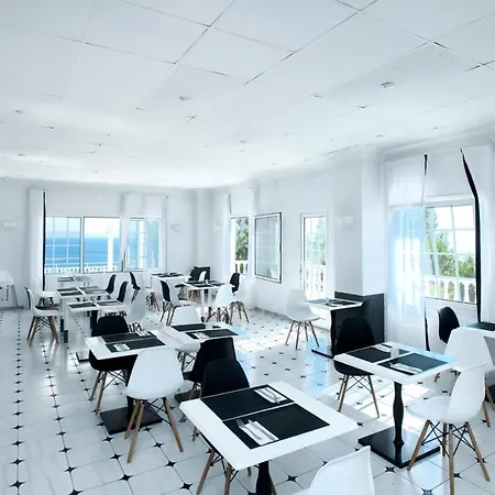 ホテル Bianco Olympico 4*