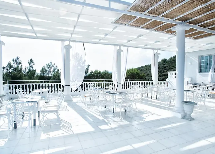 מלון Bianco Olympico 4*